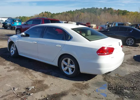 2015 Volkswagen Passat 1.8T Limited Edition from USA, damaged, VIN 1VWAS7A35FC100177